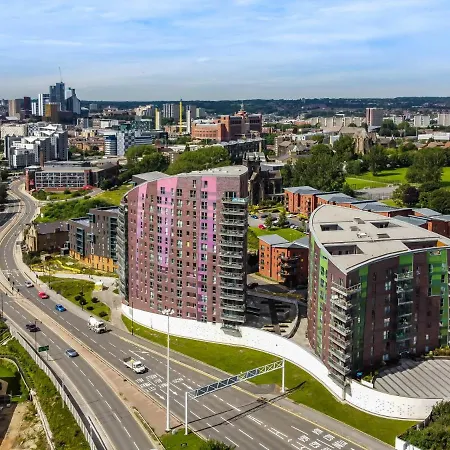 Host & - Yorksha Luxury * Leeds (West Yorkshire)
